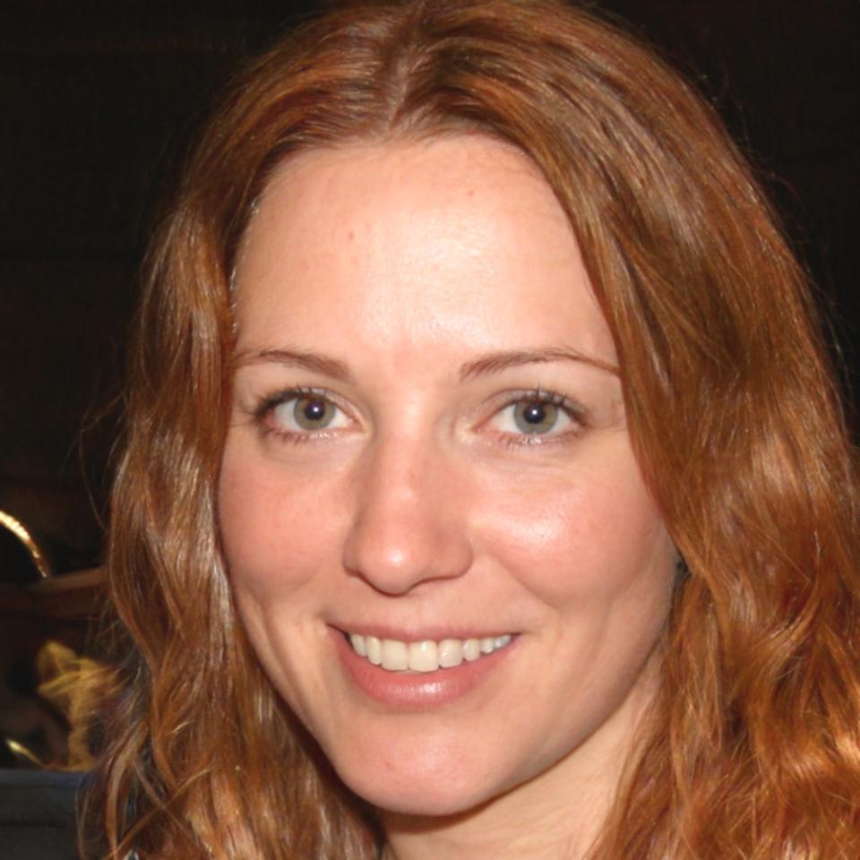 Portrait of Rhiannon Voss